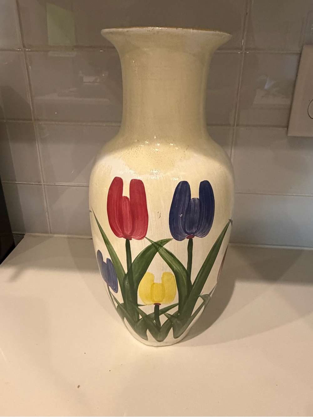 Hand-Painted Tulip Ceramic Vase - Cream Vintage Watt